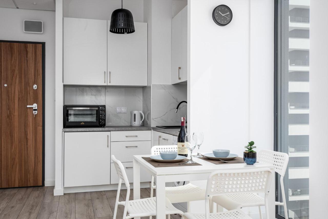 Apartament Ks Wola Prymasa 407 Lägenhet Warszawa Exteriör bild